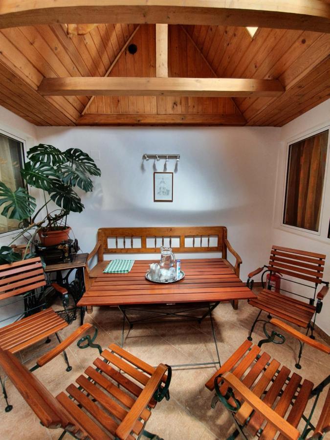 Casa Terezia Hotell Braşov Exteriör bild
