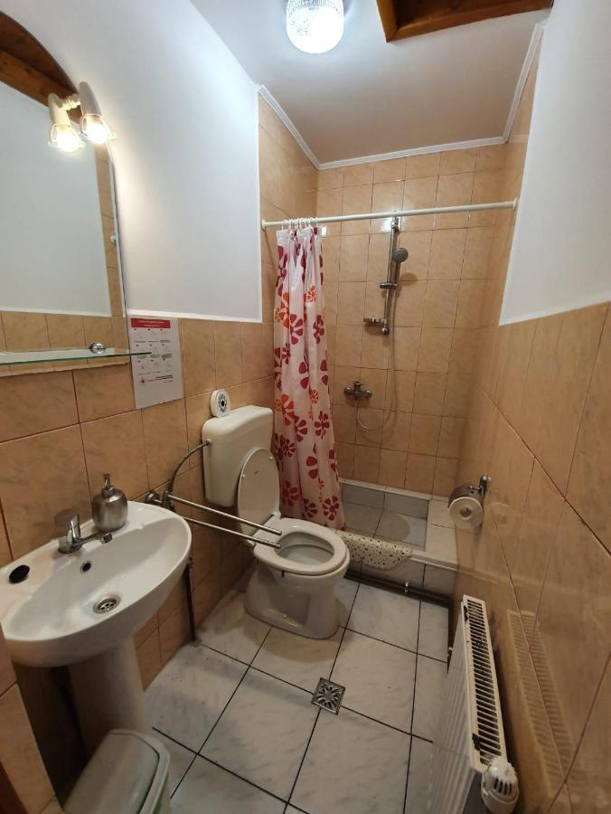 Casa Terezia Hotell Braşov Exteriör bild